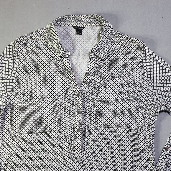 Ann Taylor deep neck blouse women's size S white with black cross pattern - Picture 2 of 9